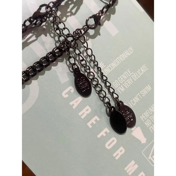 8 Other Reasons x Draya Michele Hidden Treasure Set of 3 Necklaces in Chains New - Picture 6 of 7